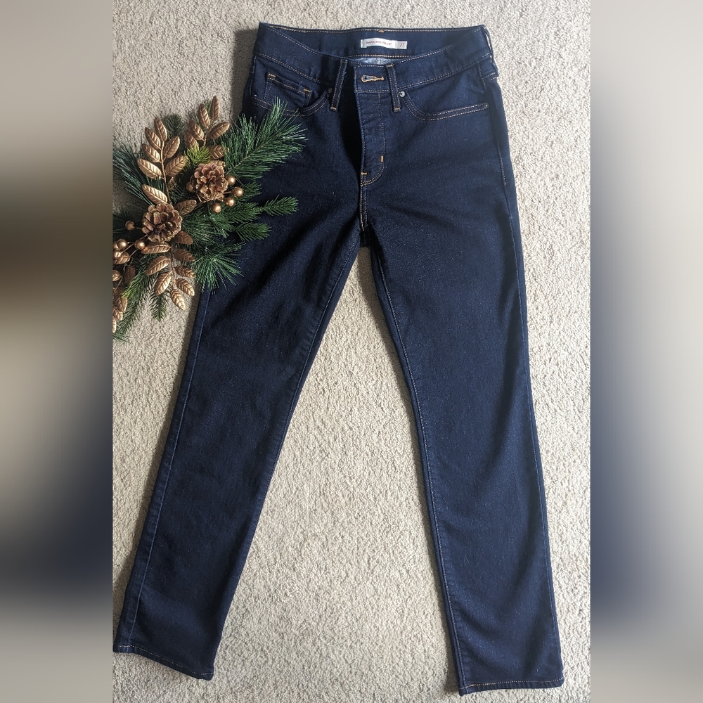 Levi's 314 Shaping Straight